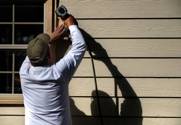 Storm Damage Siding Repair in Fannett, TX